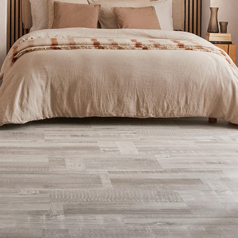 lvt