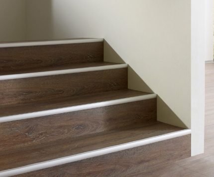 Küberit® Euro-Step® Champion – Sistem profesional de profile pentru trepte (7–16 mm)